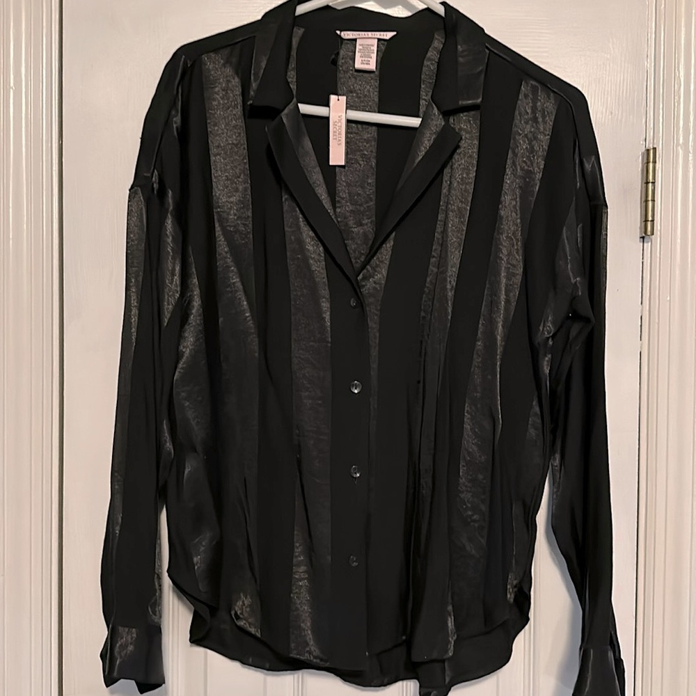 Victoria’s Secret top
